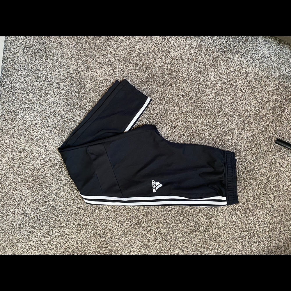 Adidas joggers - Picture 4 of 4